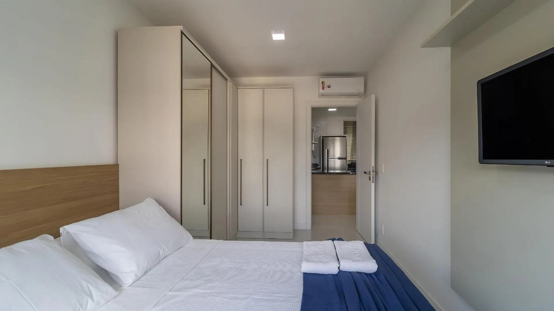 Mor - Apartamentos A 230M Da Praia De Jurere Floripa/Sc Florianópolis 0*,  Brasilien