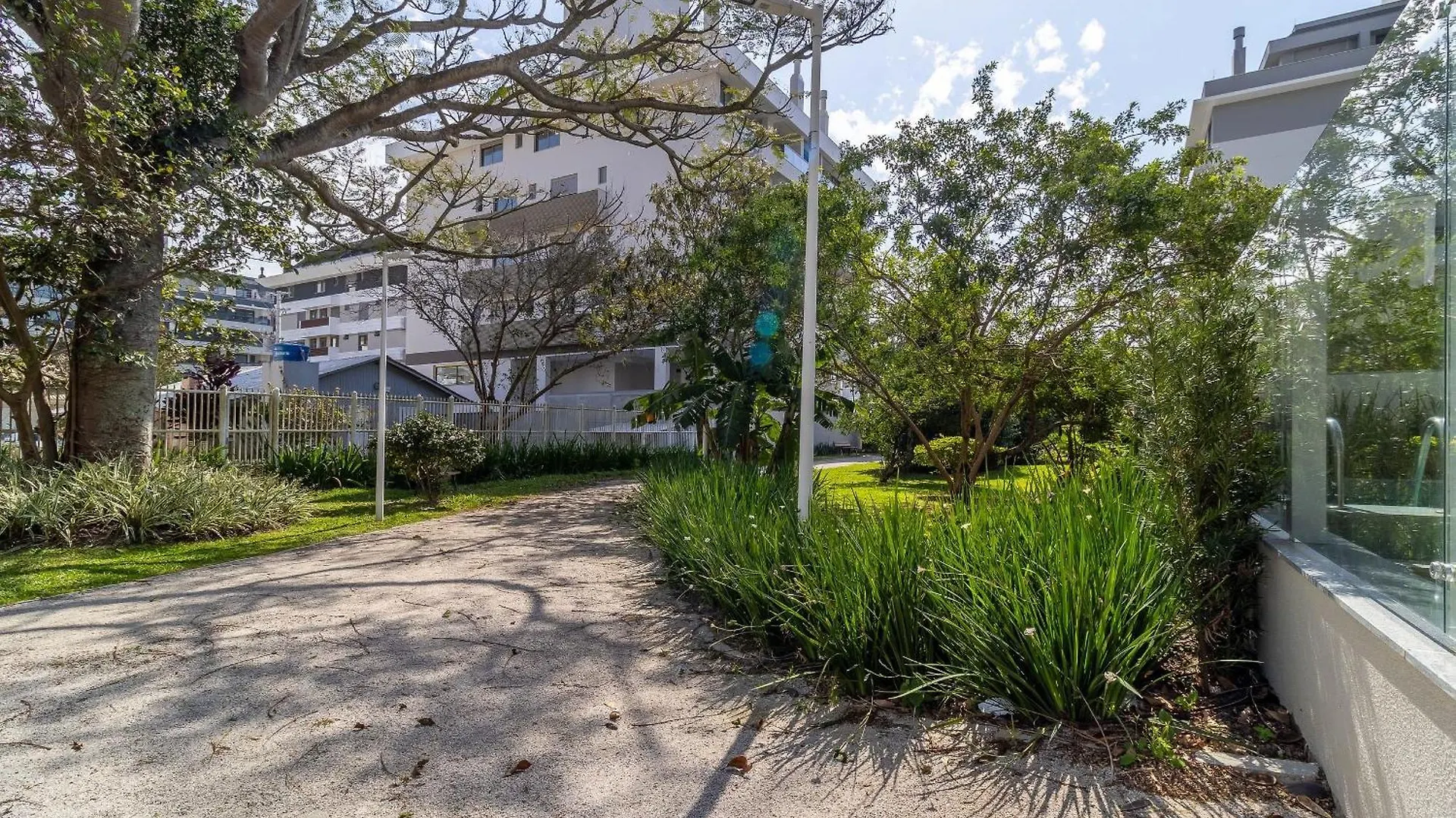 Mor - Apartamentos A 230M Da Praia De Jurere Floripa/Sc Florianópolis