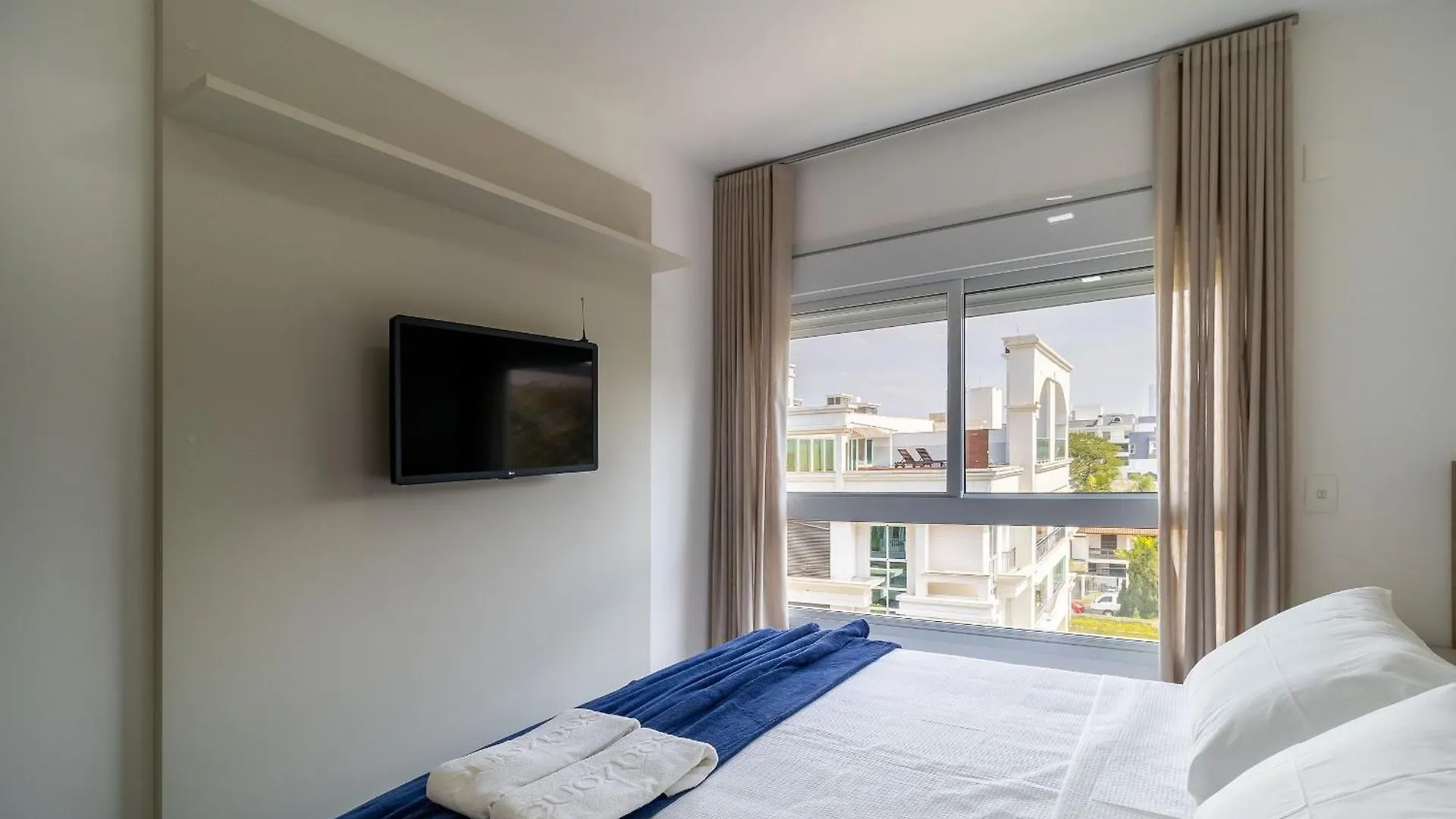 Mor - Apartamentos A 230M Da Praia De Jurere Floripa/Sc Florianópolis Brasil