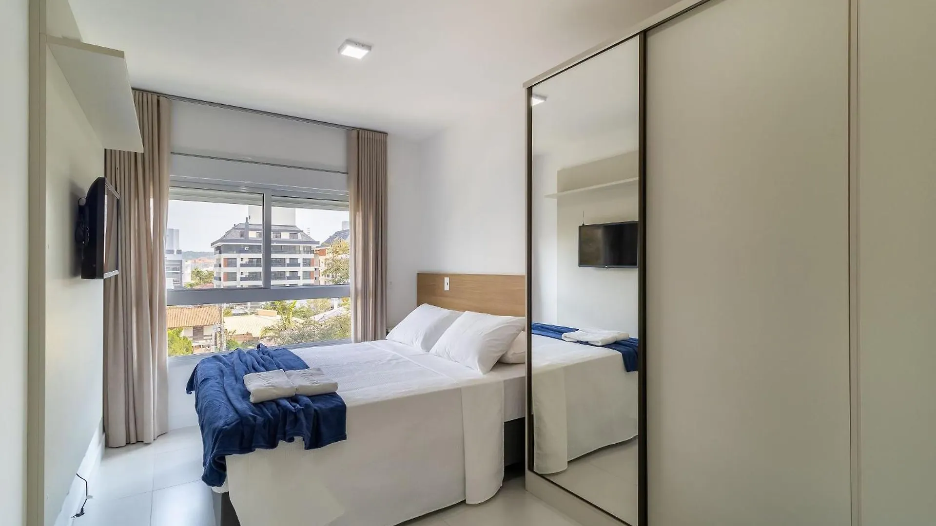 Mor - Apartamentos A 230M Da Praia De Jurere Floripa/Sc Florianópolis