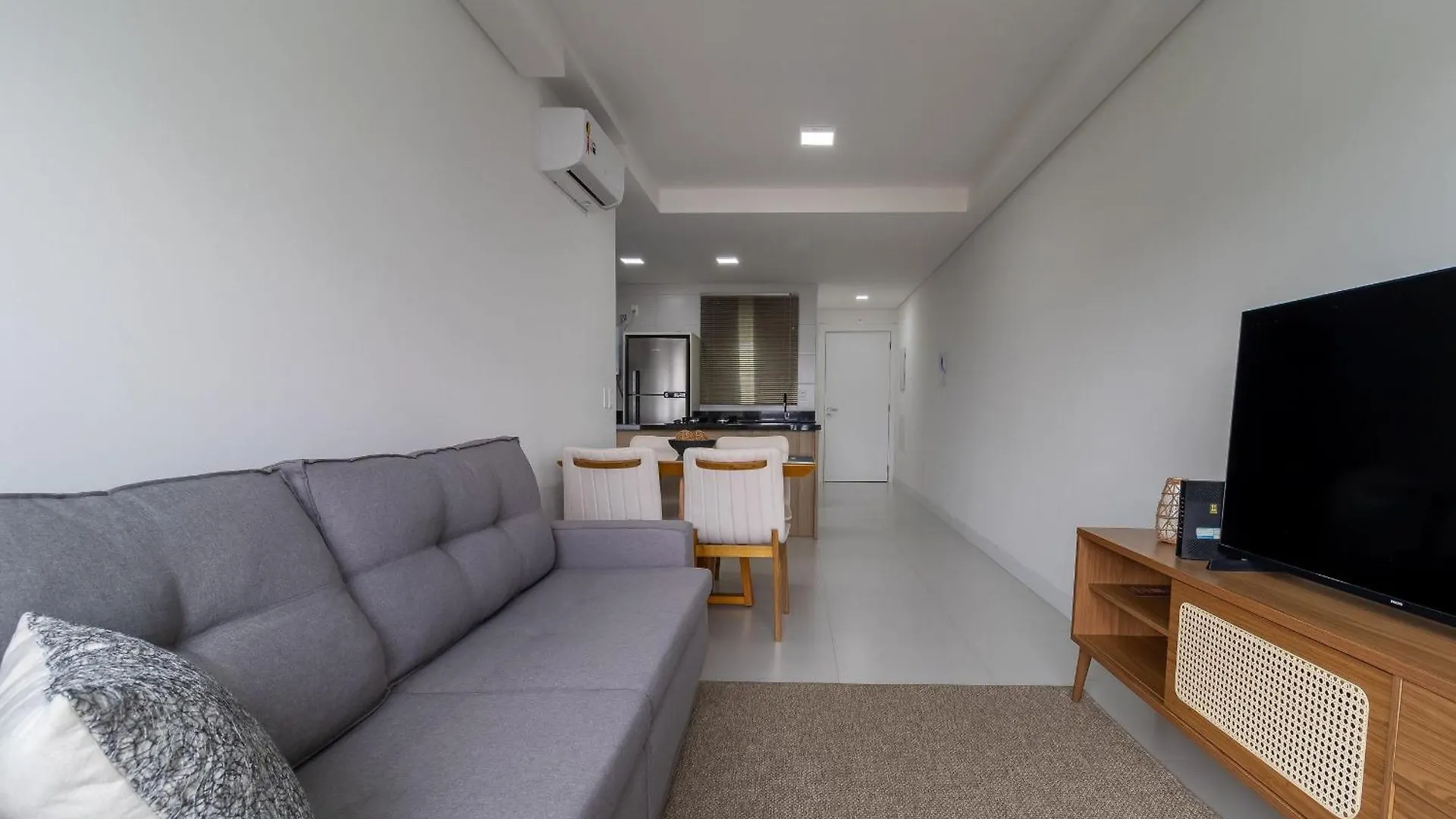 Mor - Apartamentos A 230M Da Praia De Jurere Floripa/Sc Florianópolis
