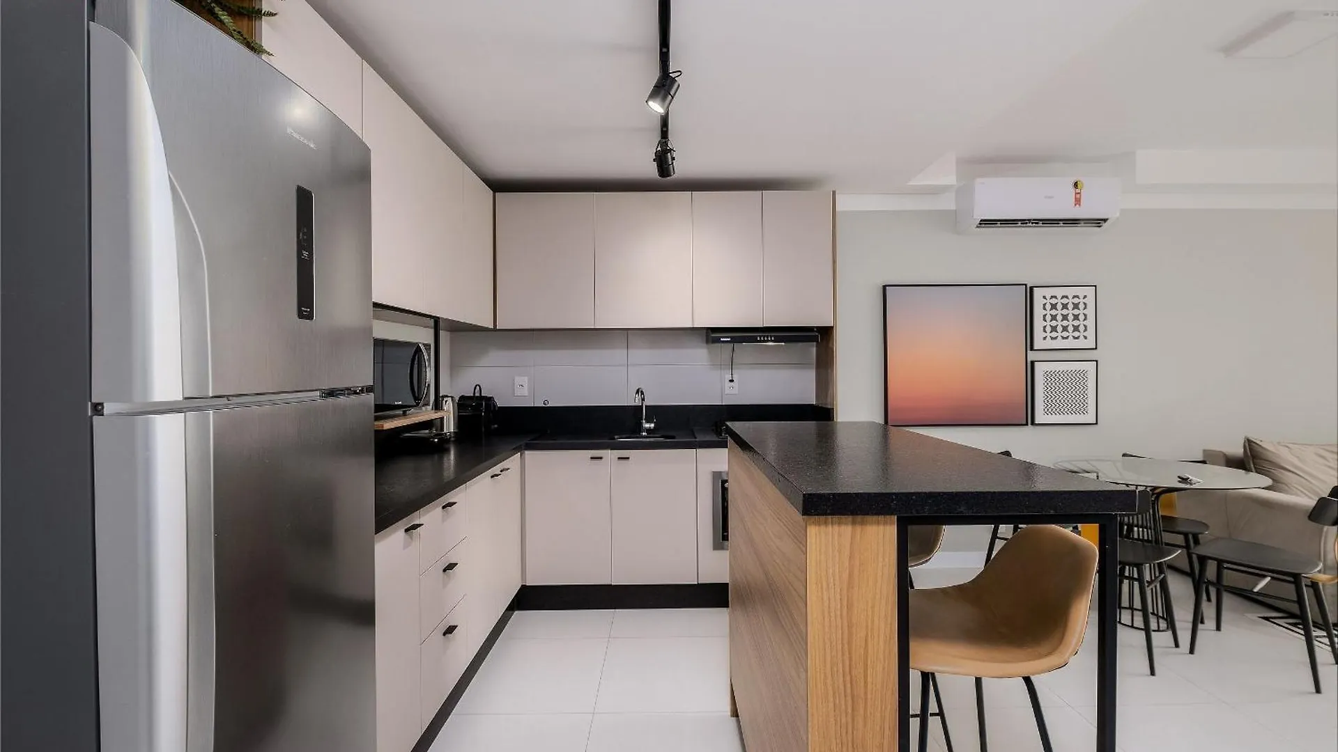 Mor - Apartamentos A 230M Da Praia De Jurere Floripa/Sc Florianópolis Brasil